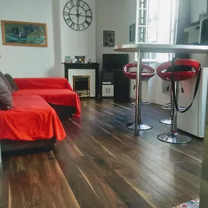 La Maison De Valentino Marsiglia