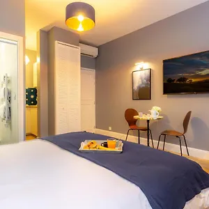 Appartement Chics Du Vieux-port, Marseilles