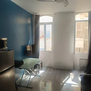Appartement Beau 2 Pieces Vieux Port De, Marseilles